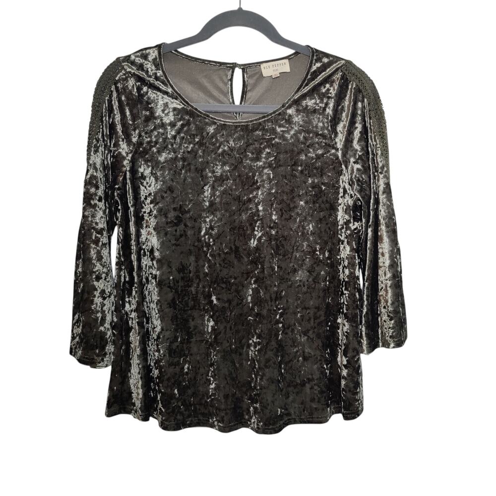 Blu Pepper Women's Plus Sz 2X Grey Crushed Velvet Top Split Sleeve Round Neck